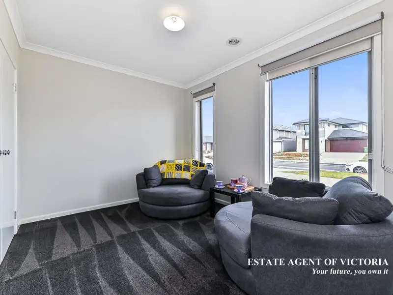 57 Hartleigh Street, Clyde Leased by Estate Agent of Victoria - image 1