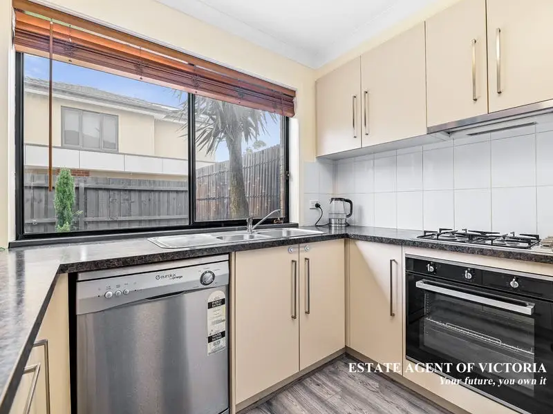 2/374 Frankston-Dandenong Road, Seaford Leased by Estate Agent of Victoria - image 1