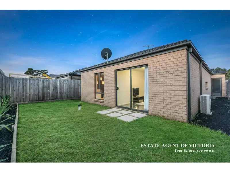 25 Caitlin Drive, Pakenham Leased by Estate Agent of Victoria - image 1