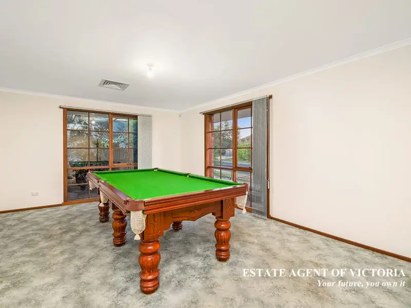 1 Haydon Court, Cranbourne Sold by Estate Agent of Victoria - image 1