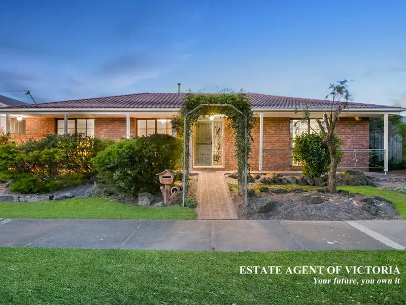 1 Haydon Court, Cranbourne Sold by Estate Agent of Victoria - image 1