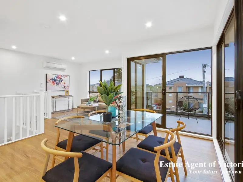 1B/5 Day Street, Dandenong Sold by Estate Agent of Victoria - image 1