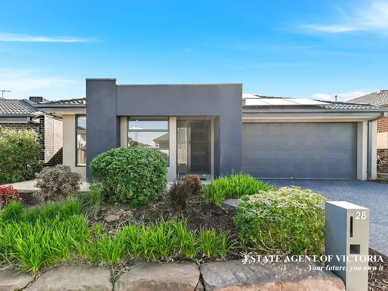 28 Kamona St, Clyde Sold by Estate Agent of Victoria - image 1