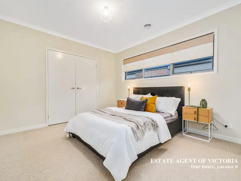 21 Buller Avenue, Clyde Sold by Estate Agent of Victoria - image 1