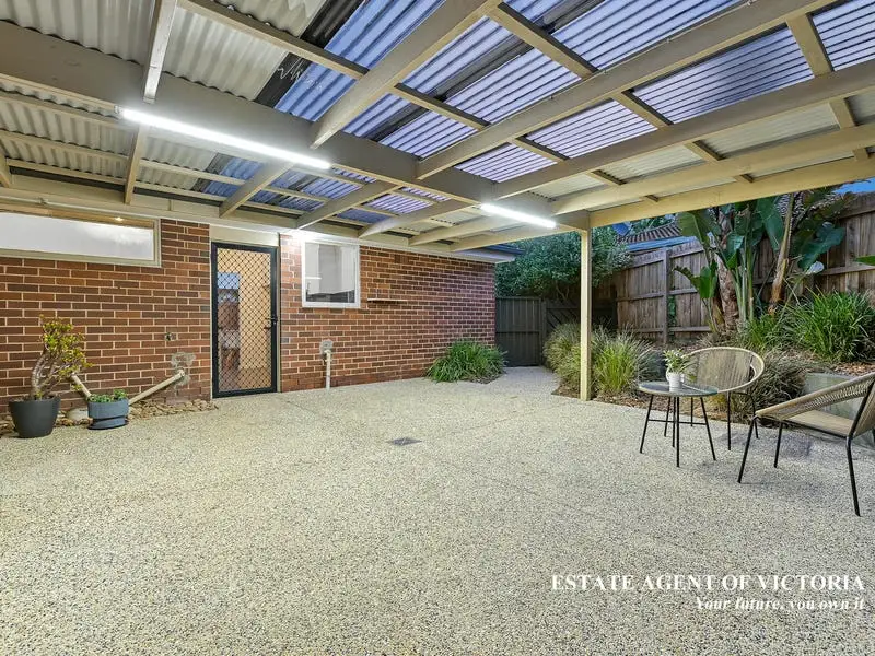 1/1 Norma Crescent South, Knoxfield Sold by Estate Agent of Victoria - image 1