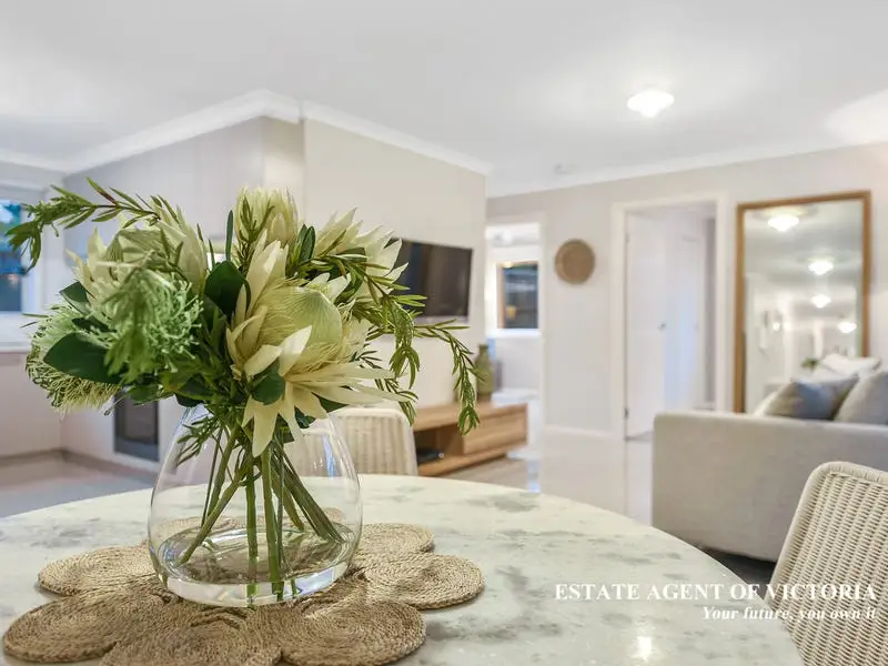 3 Ayredale Street, Clyde Sold by Estate Agent of Victoria - image 1
