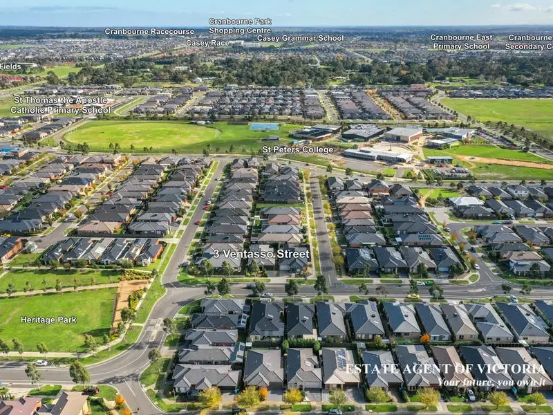3 Ventasso Street, Clyde North Sold by Estate Agent of Victoria - image 1