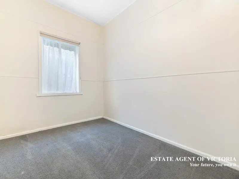 5 Silas Ave, Frankston Sold by Estate Agent of Victoria - image 1