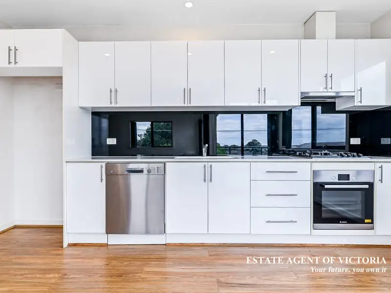 1A/5 Day Street, Dandenong Sold by Estate Agent of Victoria - image 1