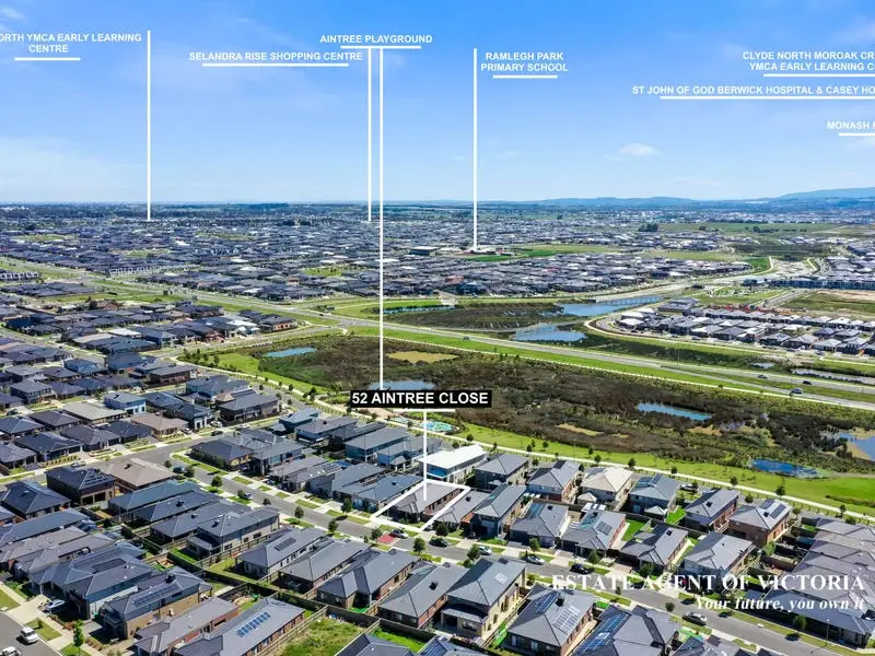 52 Aintree Close, Clyde Sold by Estate Agent of Victoria - image 1