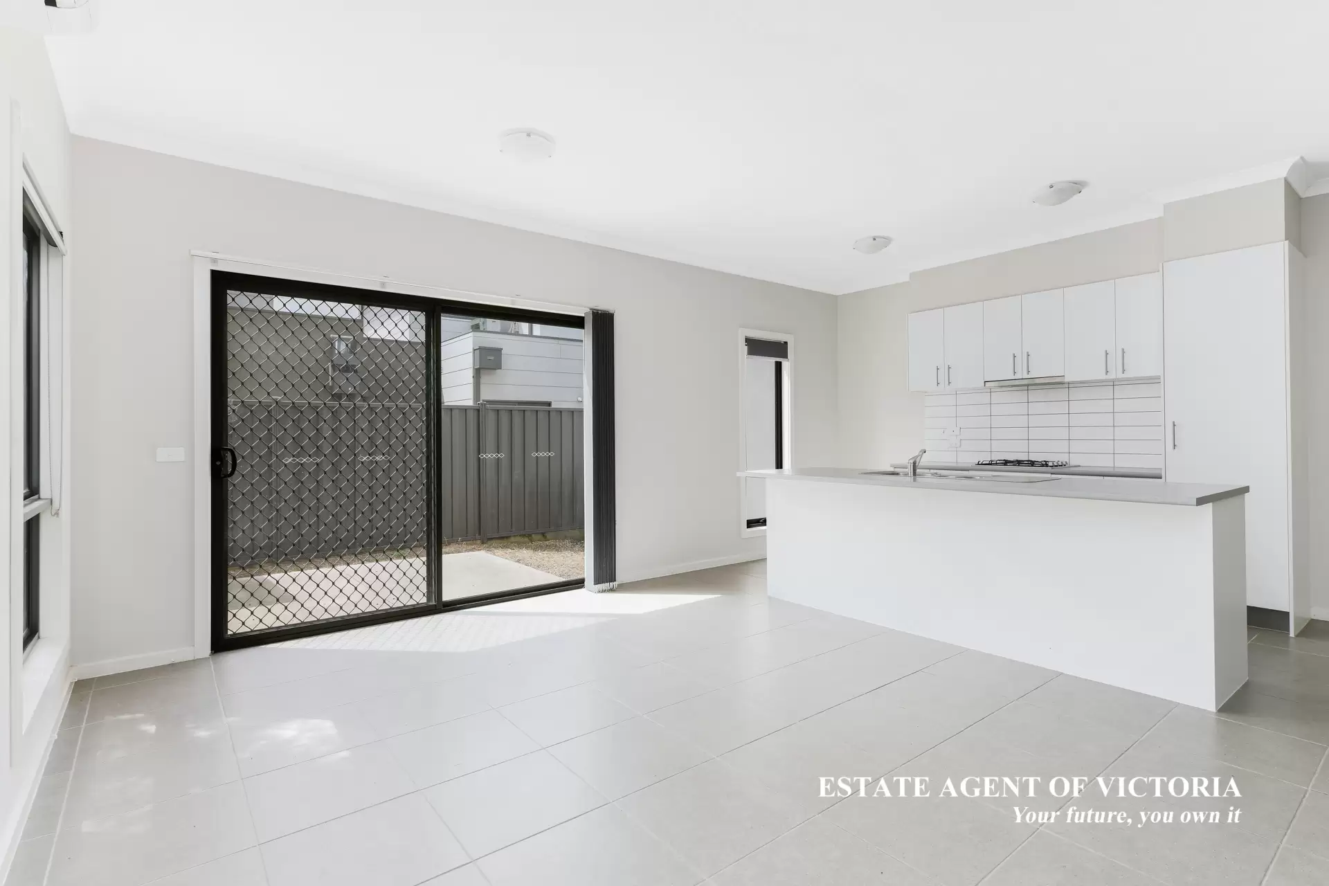 129 Arena Ave, Roxburgh Park Sold by Estate Agent of Victoria - image 1