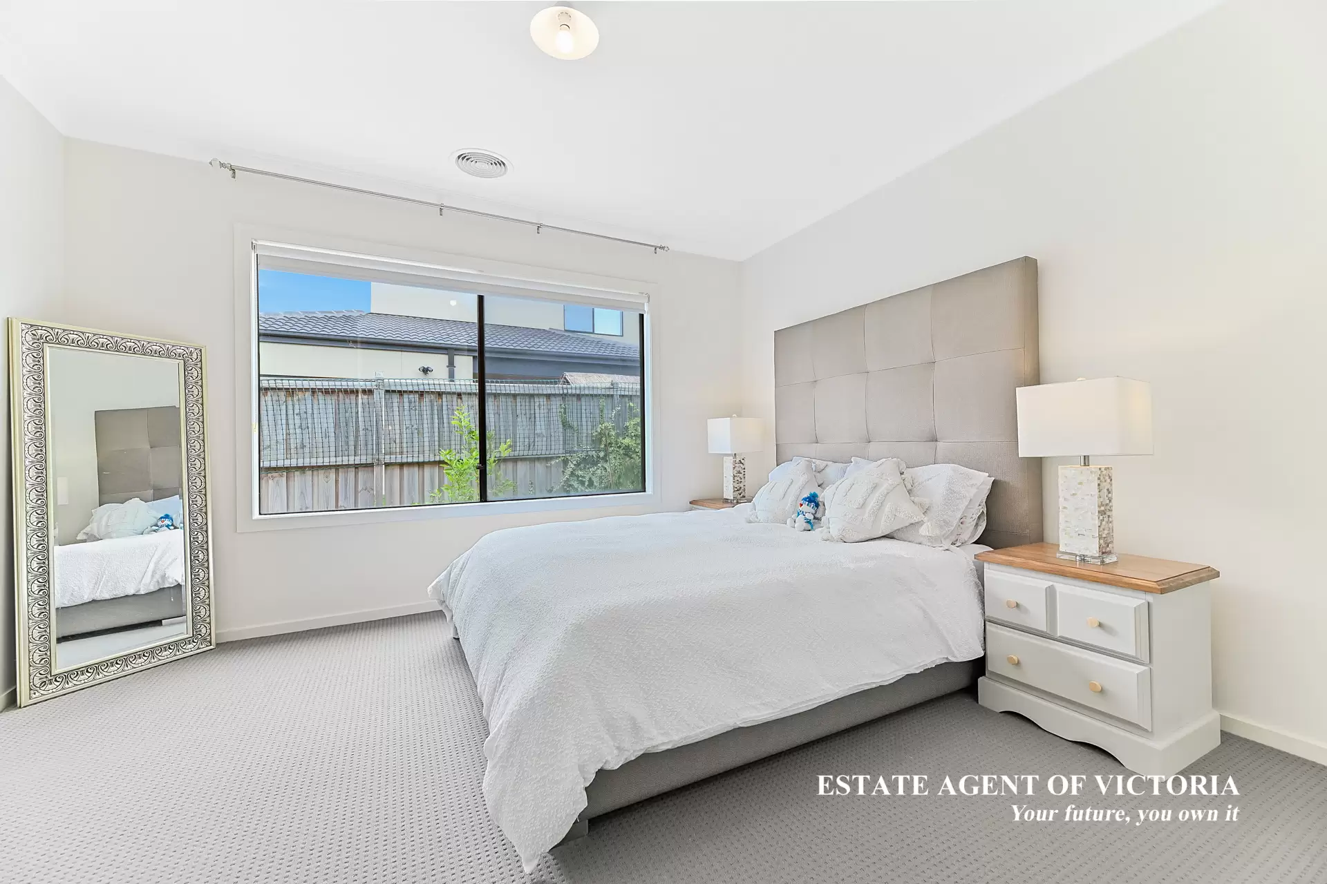 3 Kakadu St, Clyde North For Sale by Estate Agent of Victoria - image 1